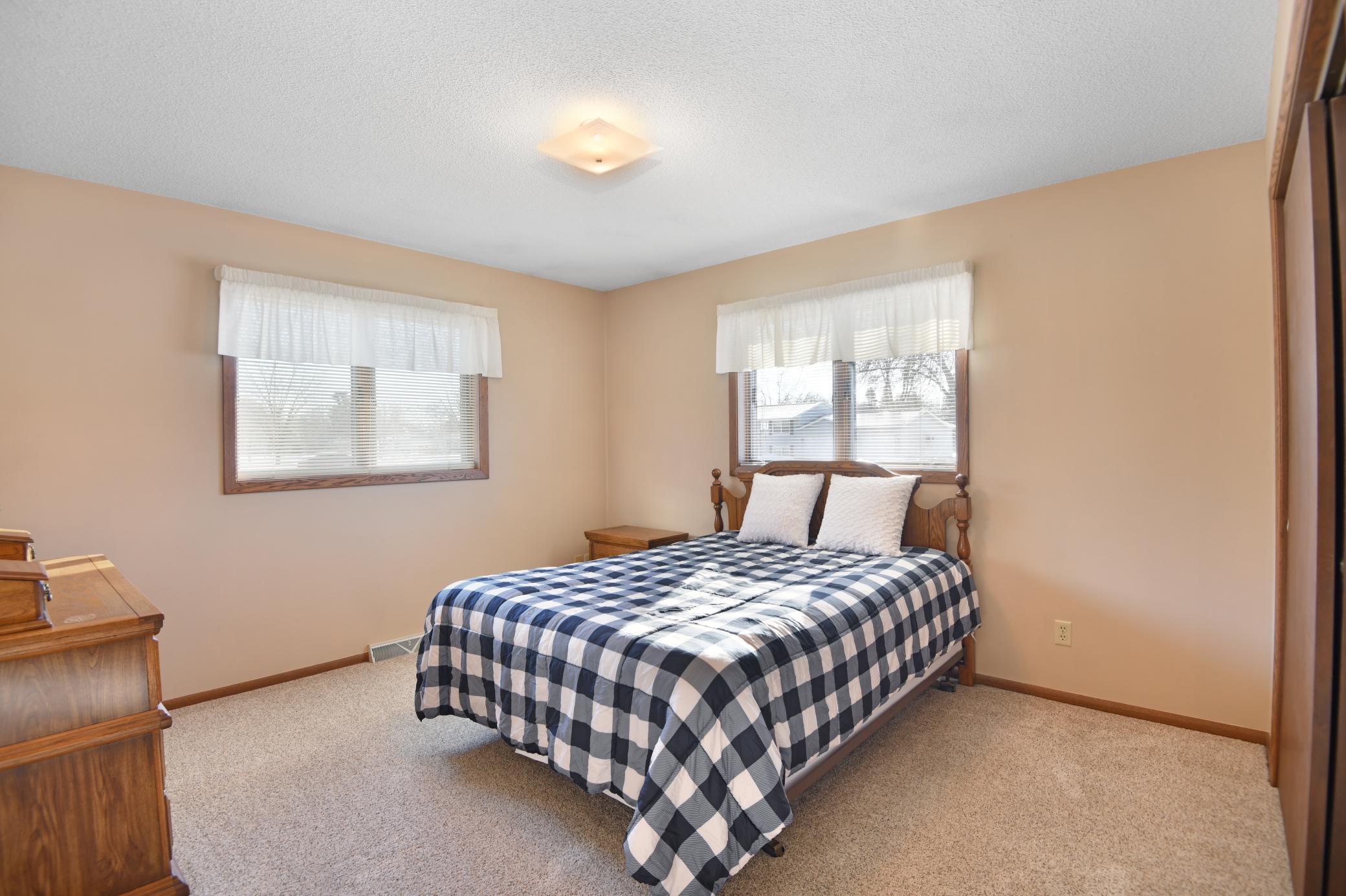 2530 Clearwater Road St. Cloud, MN 56301 - Photo 13 of 21