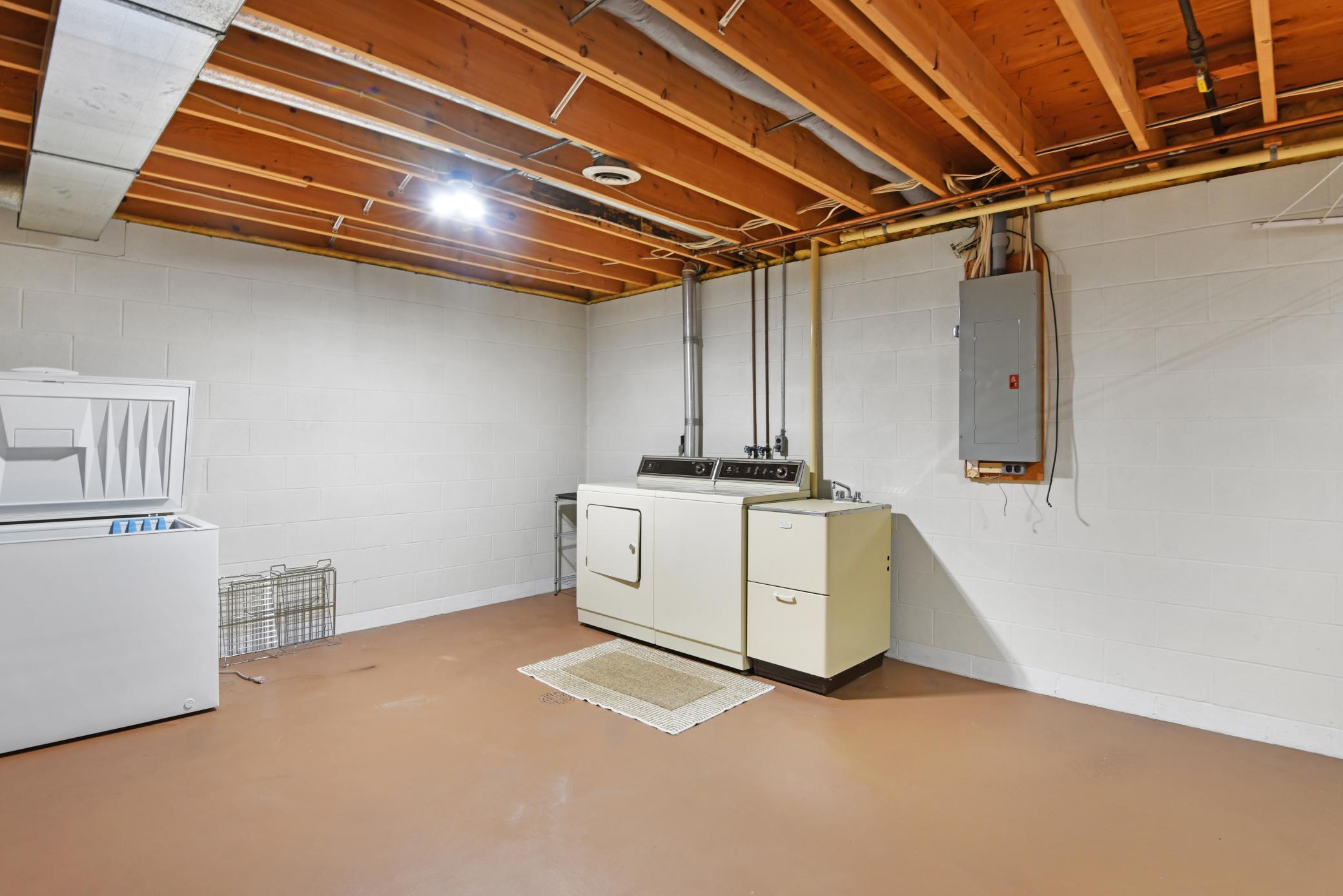 2530 Clearwater Road St. Cloud, MN 56301 - Photo 19 of 21