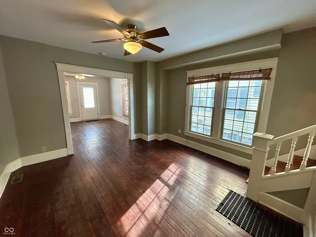 $1,495 | 235 North Oxford Street, Indianapolis, IN 46201