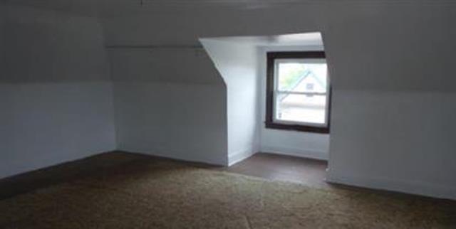 437 Vermont Avenue Rochester, PA 15074 - Photo 2 of 7