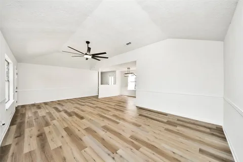 $264,900 | 13122 Benford Drive, Houston, TX 77099