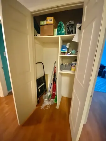 a bed room with a bed