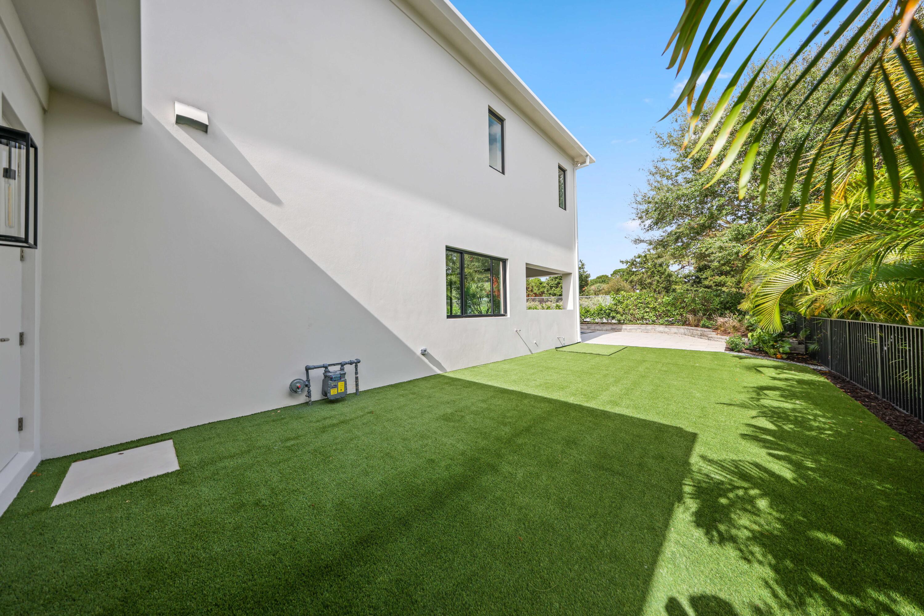 151 Eden Ridge Lane Boynton Beach, FL 33435 - Photo 72 of 74 151 Eden Ridge - 96