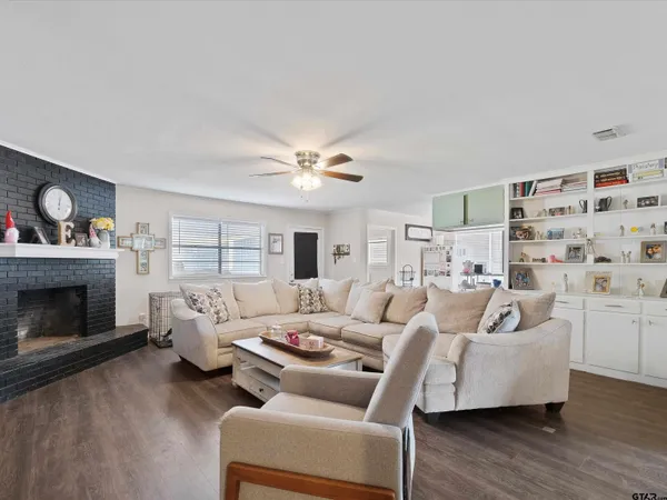 $284,900 | 3080 Farm To Market Road 1844, Gilmer, TX 75645