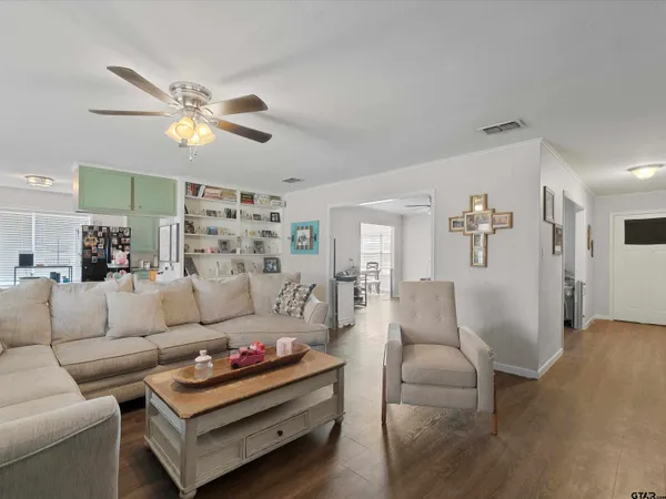 $284,900 | 3080 Farm To Market Road 1844, Gilmer, TX 75645