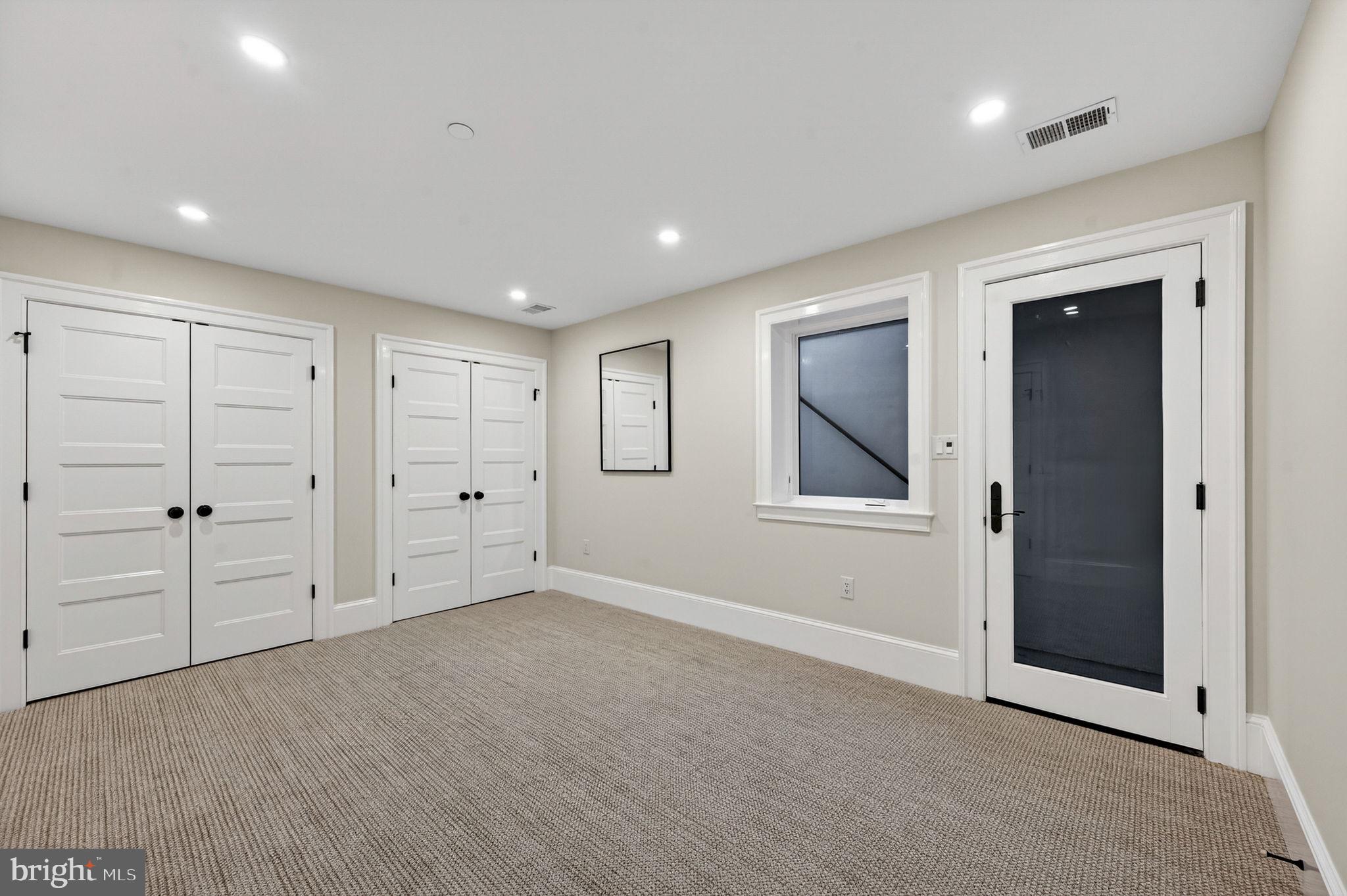 647 E Street Northeast Washington, DC 20002 - Photo 40 of 44