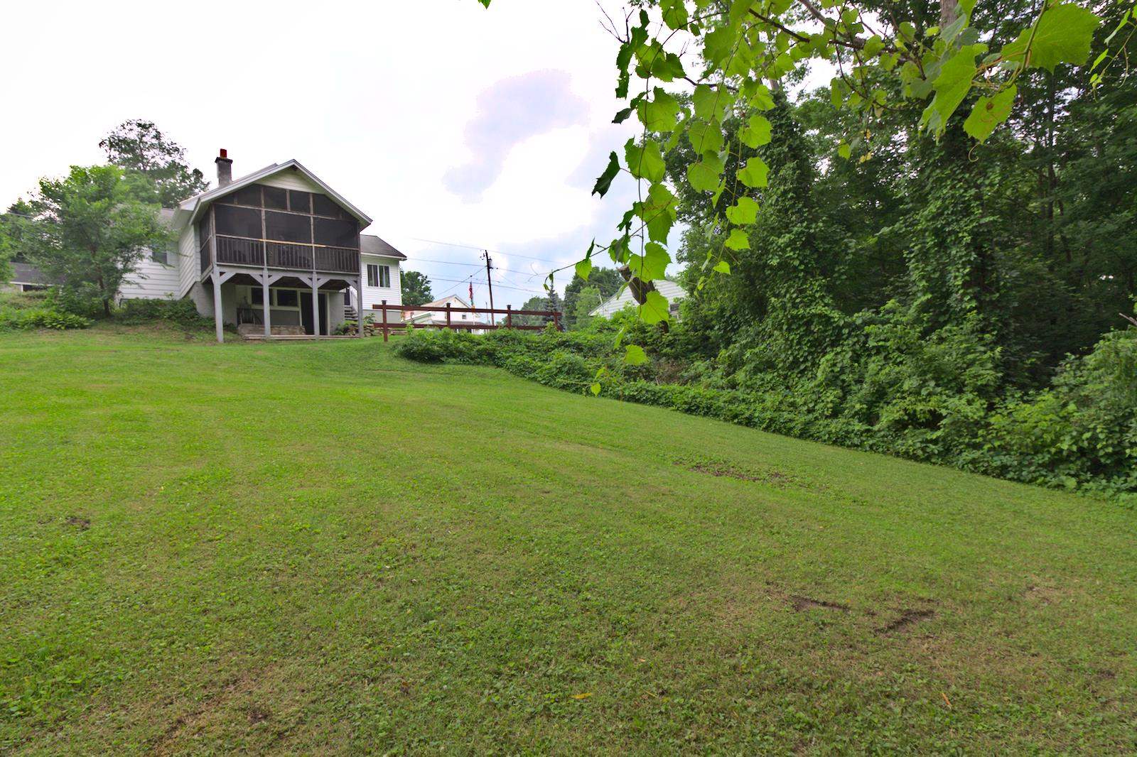 134 Morgan Street Bennington, VT 05201 - Photo 28 of 32 Gallery Image 28
