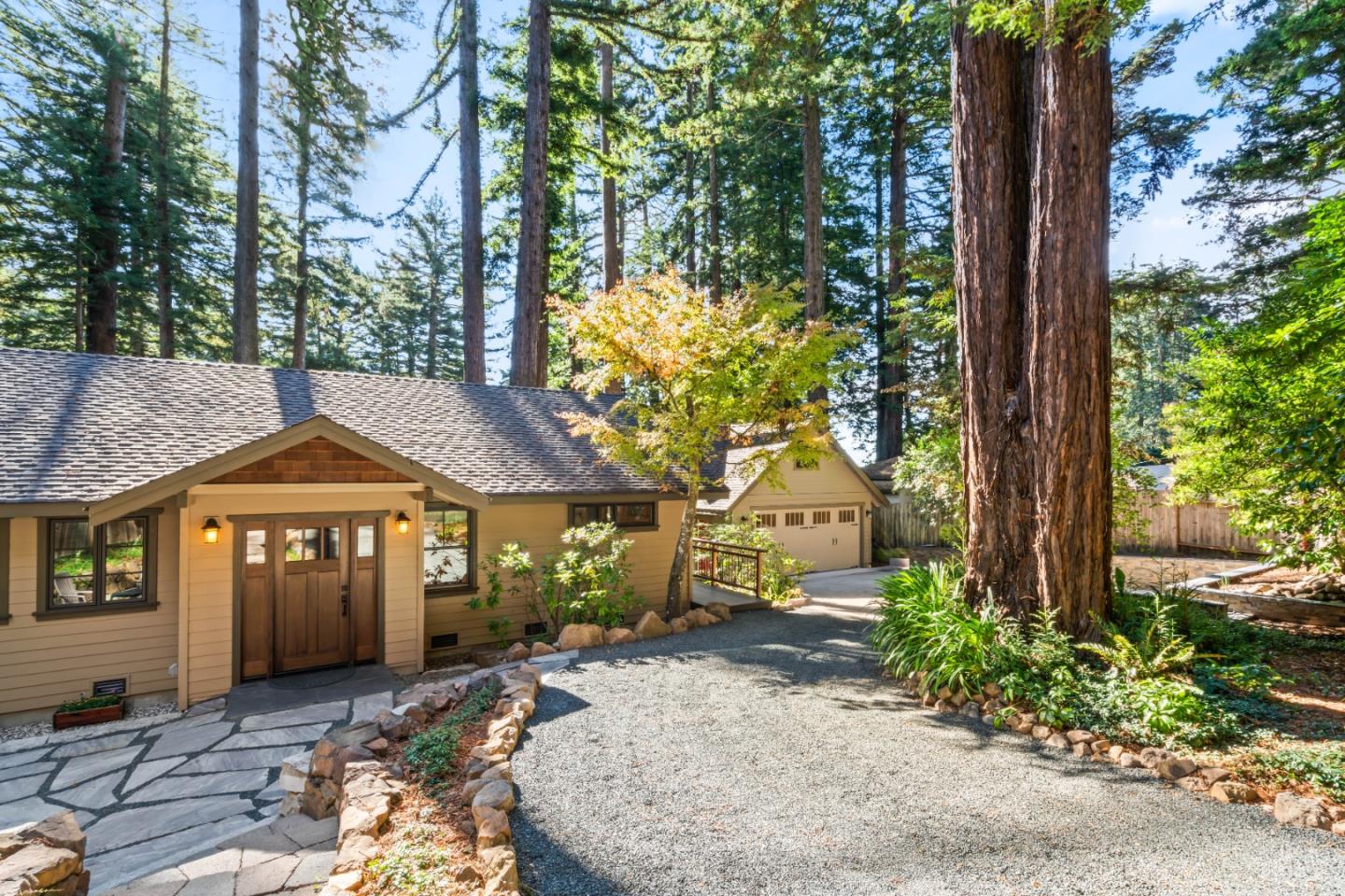 126 Filbert Road Woodside, CA 94062 - Photo 5 of 61 a front view of a house with garden