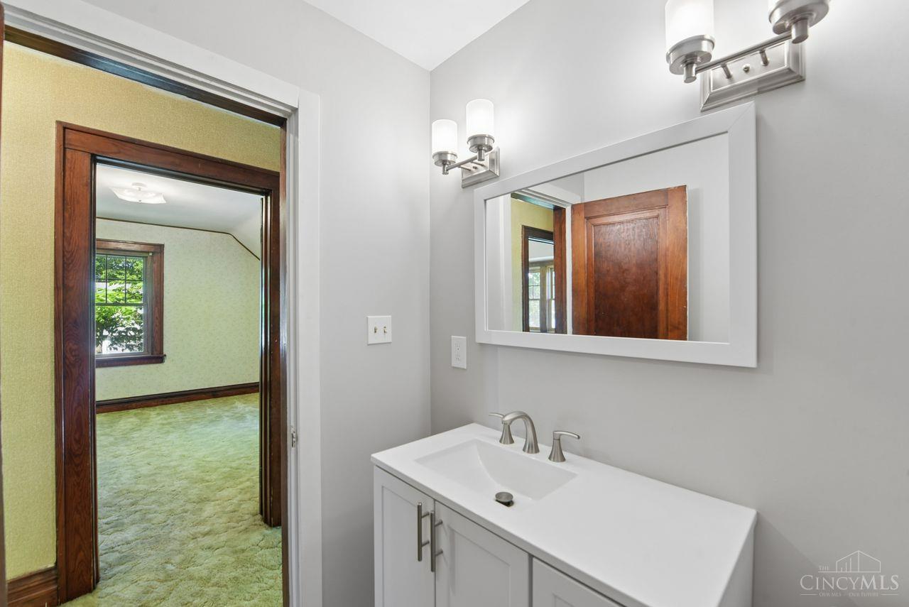 5636 River Road Cincinnati, OH 45233 - Photo 27 of 46 Gallery Image 27
