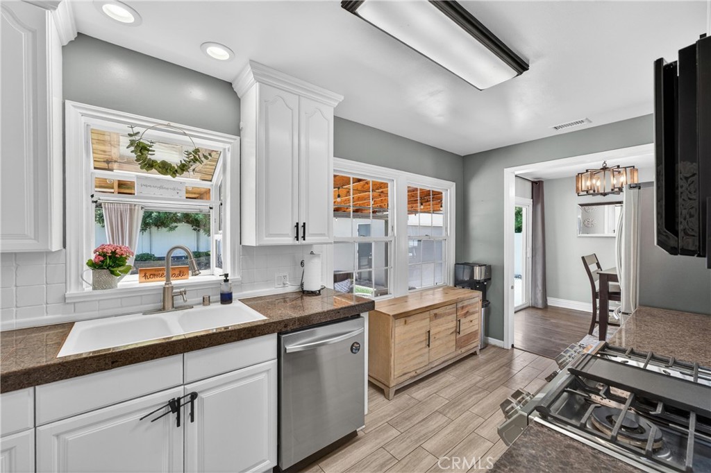 416 Cherry Street Brea, CA 92821 - Photo 11 of 36