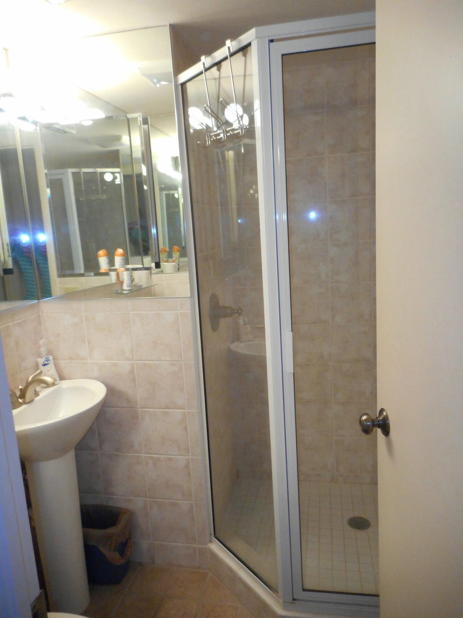 291 Mercury Road, Unit 2 Juno Beach, FL 33408 - Photo 10 of 14 tempImage0GSz08