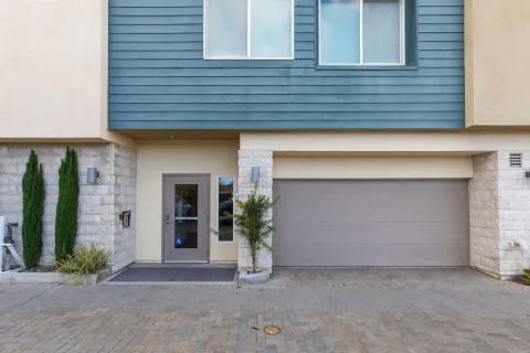 $1,549,000 | 2420 Community Lane, Unit 44, San Diego, CA 92108
