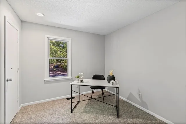 $280,000 | 507 Vivian Street, Liberty, MO 64068