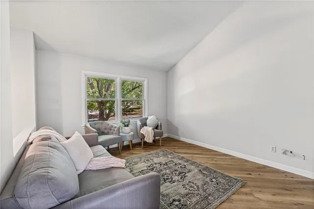 $280,000 | 507 Vivian Street, Liberty, MO 64068