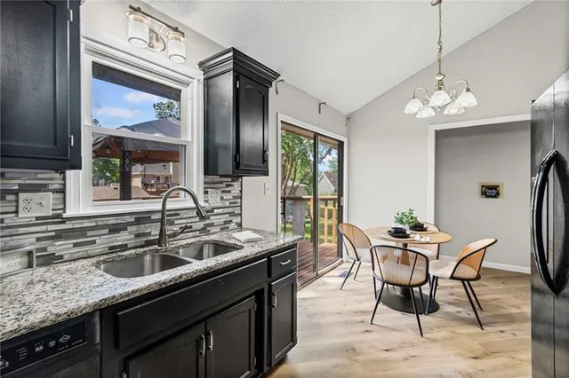 $280,000 | 507 Vivian Street, Liberty, MO 64068