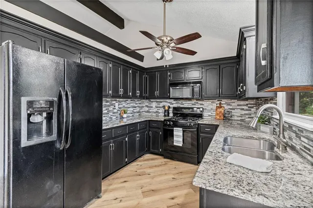 $280,000 | 507 Vivian Street, Liberty, MO 64068