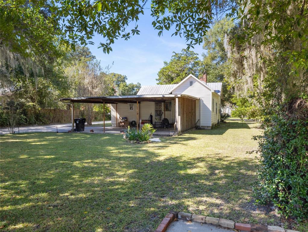 329 Southeast 2nd Street Williston, FL 32696 - Photo 30 of 46