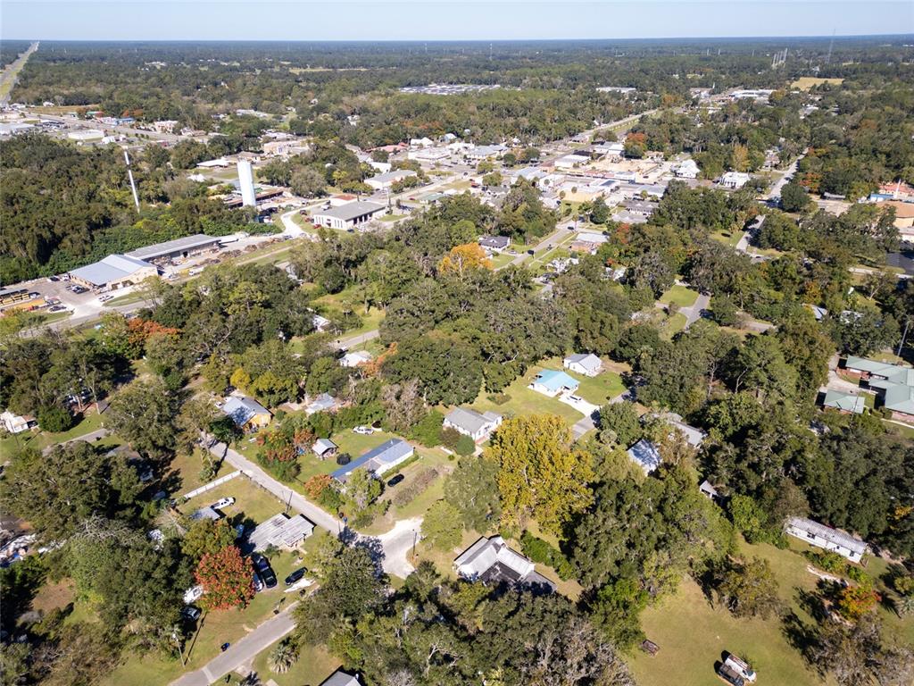 329 Southeast 2nd Street Williston, FL 32696 - Photo 40 of 46