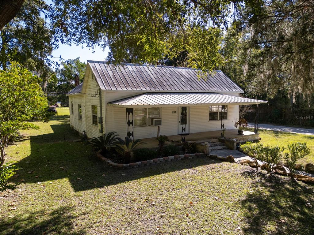 329 Southeast 2nd Street Williston, FL 32696 - Photo 43 of 46