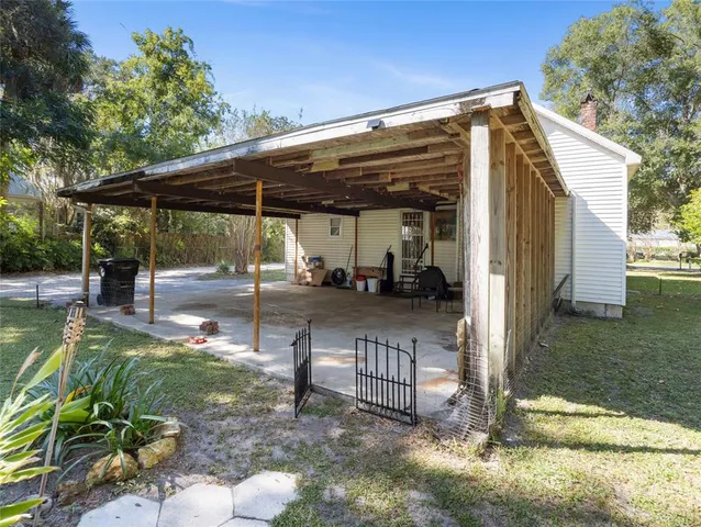 $187,300 | 329 Southeast 2nd Street, Williston, FL 32696