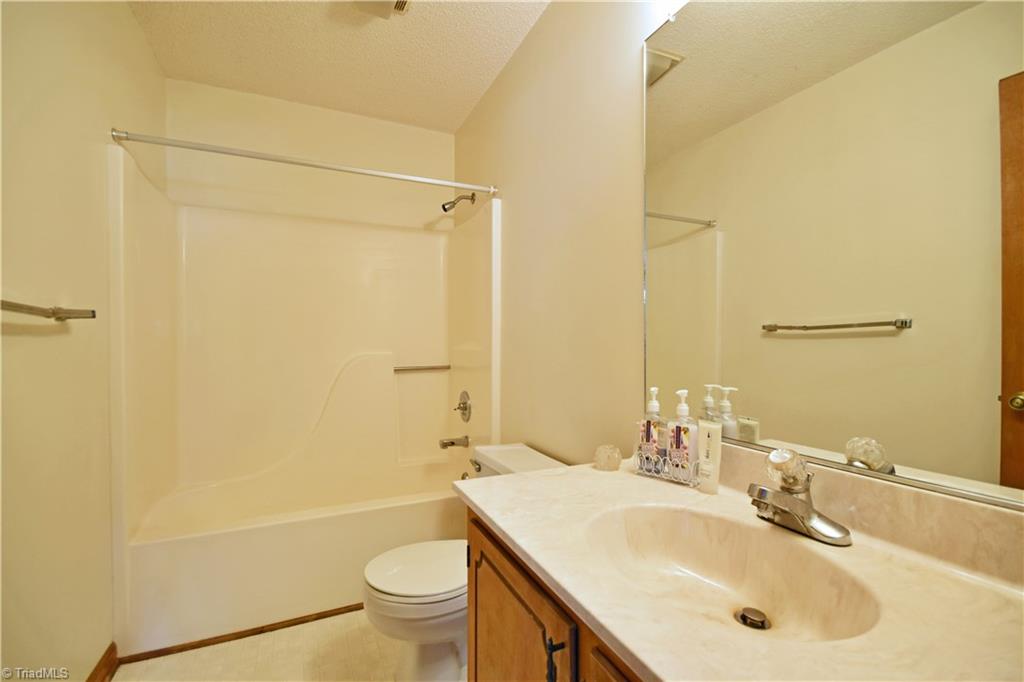 1058 Priddy Road King, NC 27021 - Photo 17 of 29