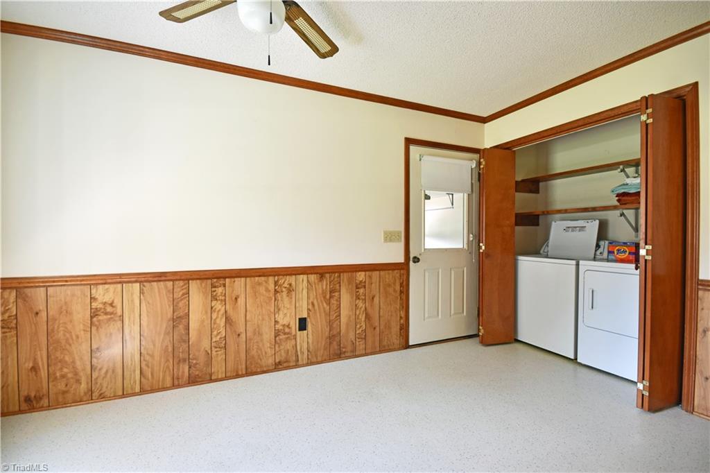1058 Priddy Road King, NC 27021 - Photo 8 of 29