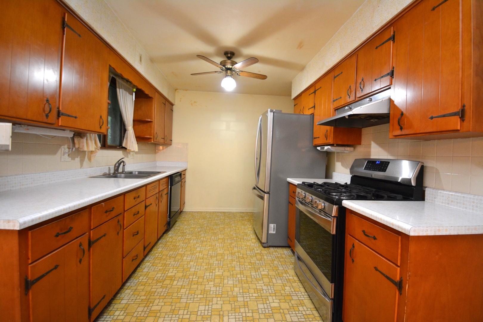 1003 North Maple Street Normal, IL 61761 - Photo 12 of 54 Gallery Image 12