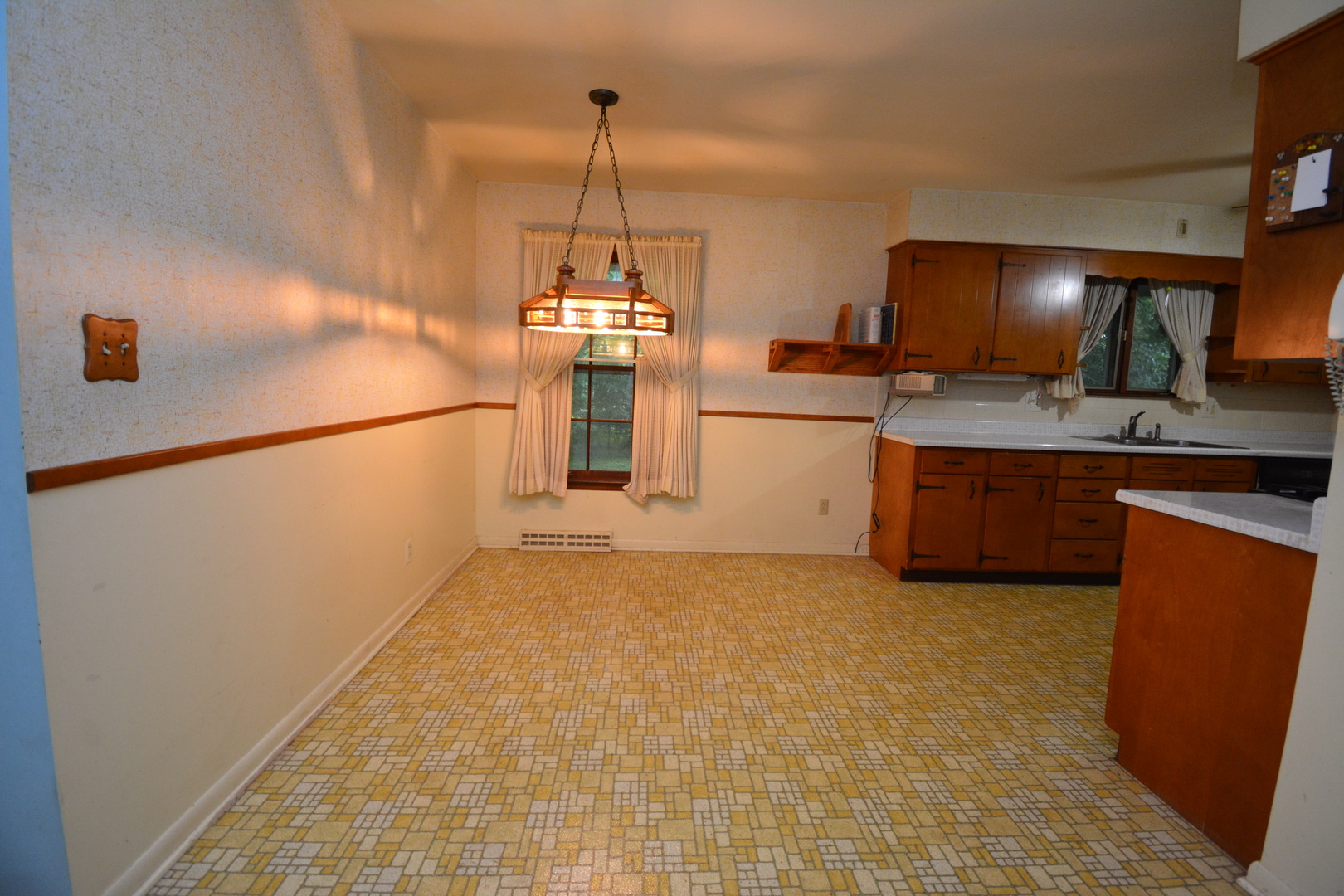 1003 North Maple Street Normal, IL 61761 - Photo 16 of 54 Gallery Image 16