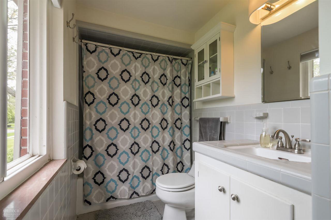 1059 Devonshire Road Grosse Pointe Park, MI 48230 - Photo 26 of 39