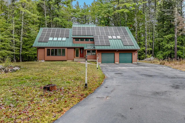 $650,000 | 34 Stoneridge Drive, Standish, ME 04084