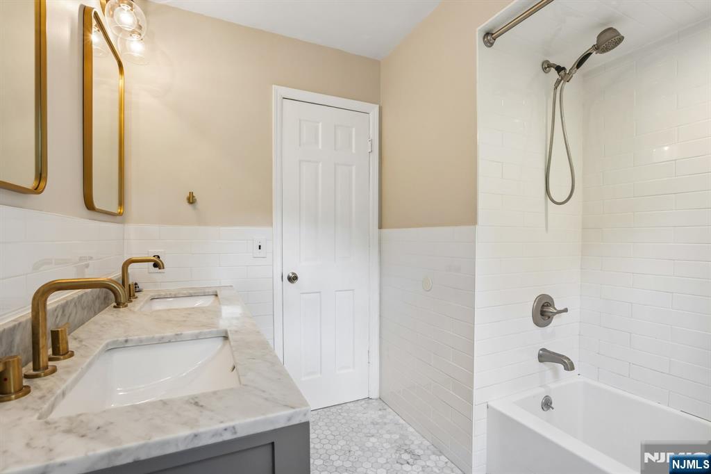 39 Maple Avenue Demarest, NJ 07627 - Photo 32 of 49