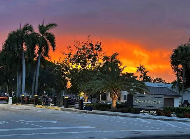 $330,000 | 1000 River Reach Drive, Unit 209, Fort Lauderdale, FL 33315