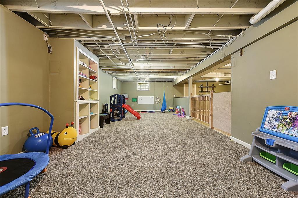 6065 Library Road Bethel Park, PA 15102 - Photo 20 of 25 Gallery Image 20