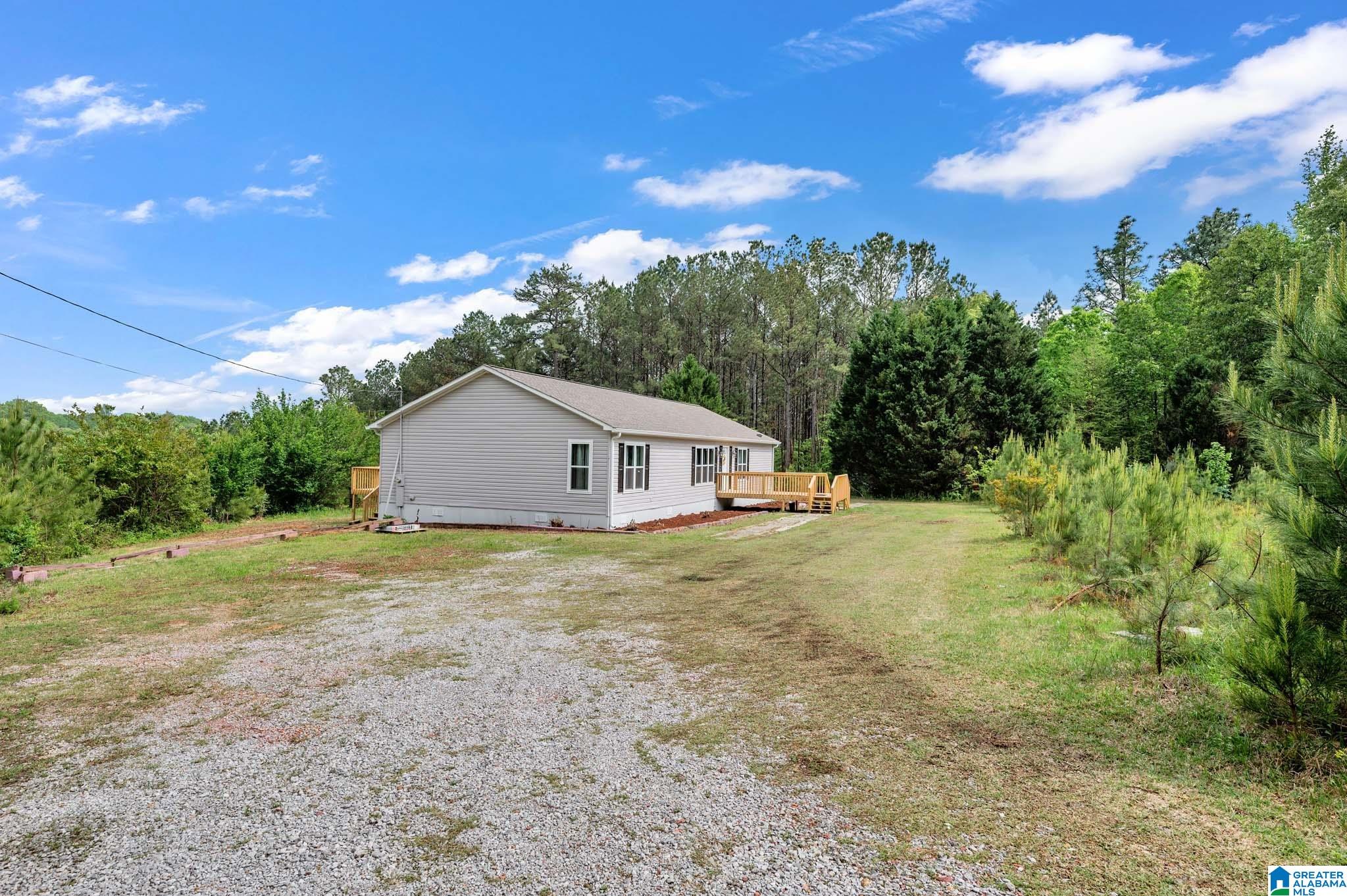 4634 Old Pineywoods Road Jasper, AL 35504 - Photo 3 of 33