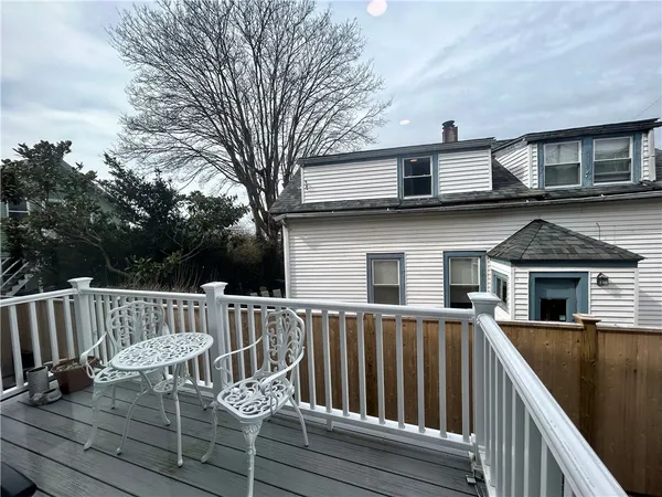 $12,000 | 23 Anthony Street, Unit 2, Newport, RI 02840