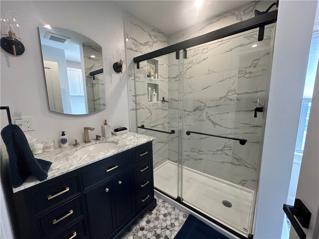 23 Anthony Street, Unit 2 Newport, RI 02840 - Photo 17 of 34