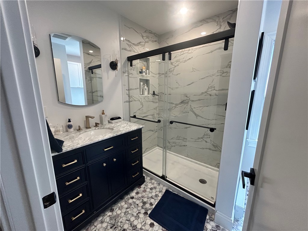 23 Anthony Street, Unit 2 Newport, RI 02840 - Photo 18 of 34