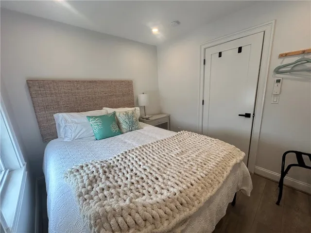 $12,000 | 23 Anthony Street, Unit 2, Newport, RI 02840