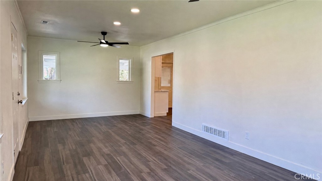 4542 Bandini Avenue Riverside, CA 92506 - Photo 9 of 41