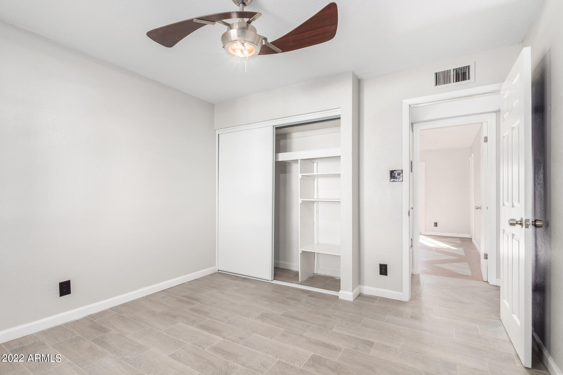 8227 West Osborn Road Phoenix, AZ 85033 - Photo 19 of 28 21-Osborn