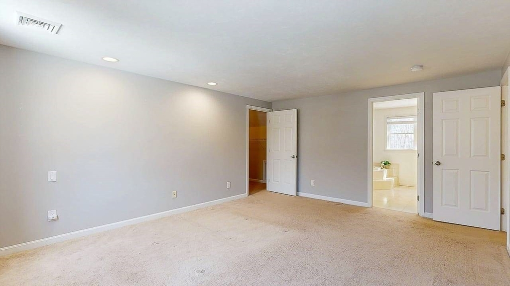 12 Coldbrook Road Millbury, MA 01527 - Photo 18 of 42