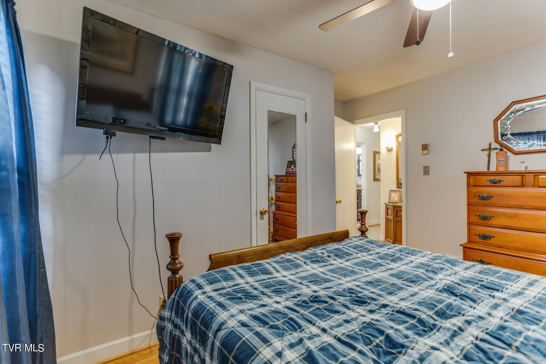 110 Dogwood Acres Road Hampton, TN 37658 - Photo 23 of 37 023