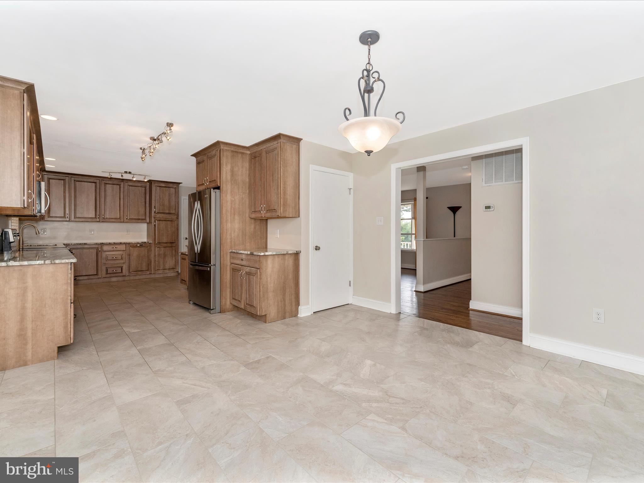 8549 Rocky Springs Road Frederick, MD 21702 - Photo 14 of 67 Dining Room