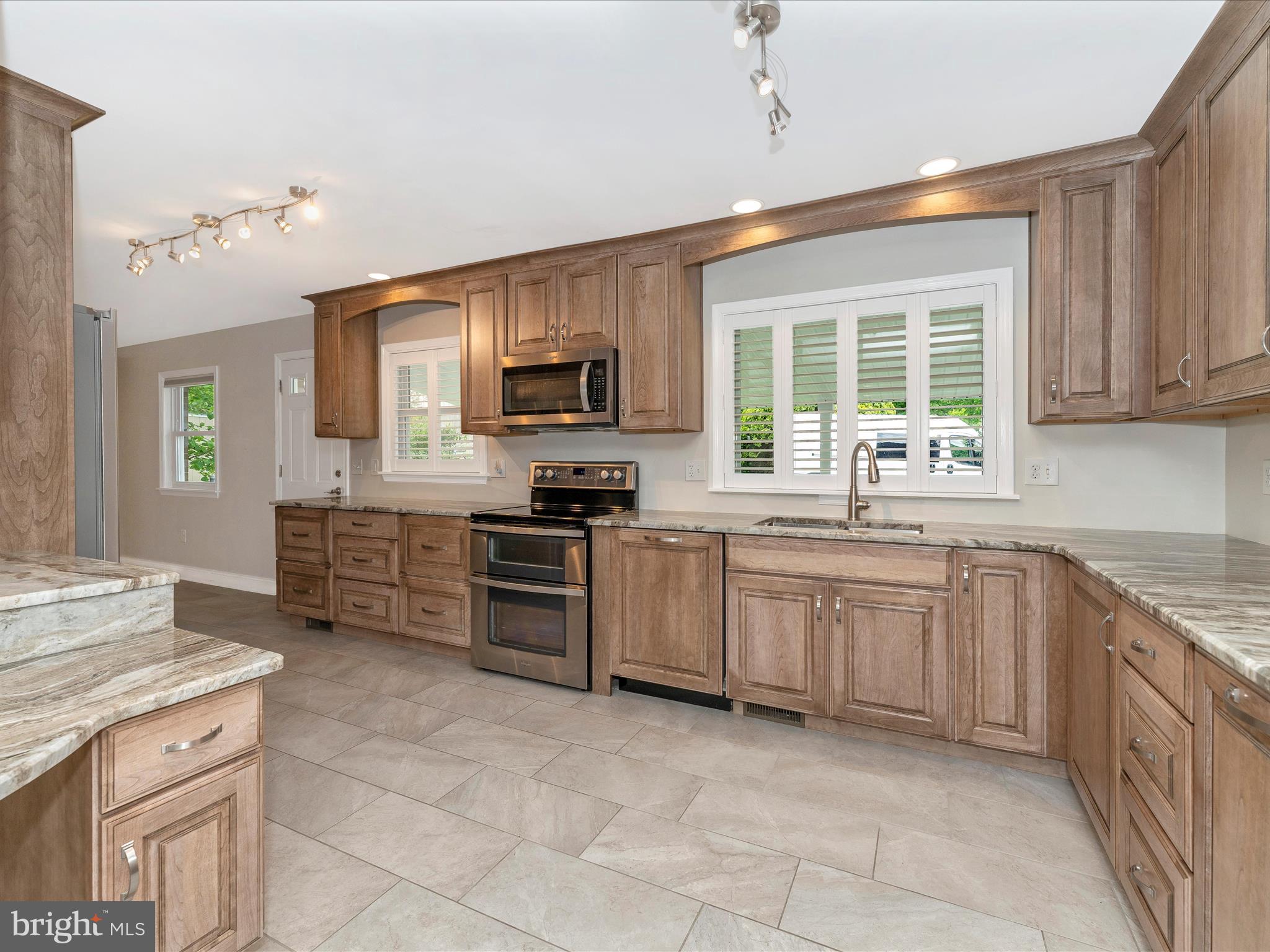 8549 Rocky Springs Road Frederick, MD 21702 - Photo 16 of 67 Kitchen