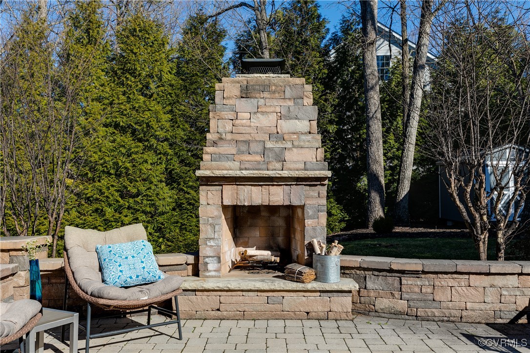 521 Raleigh Manor Road Henrico, VA 23229 - Photo 40 of 46 a front view of a house with garden