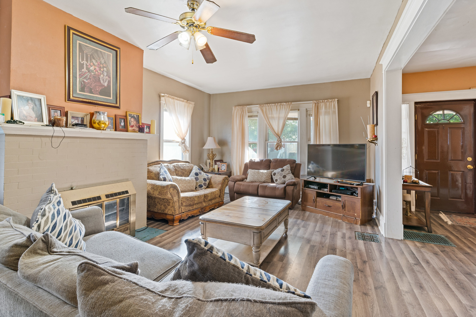 5214 West 24th Street Cicero, IL 60804 - Photo 6 of 29