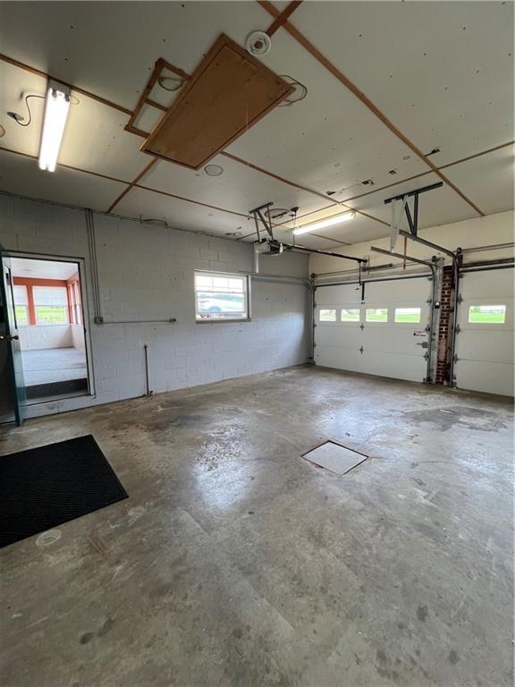 383 Bonniebrook Road Butler, PA 16002 - Photo 25 of 25 a view of a garage