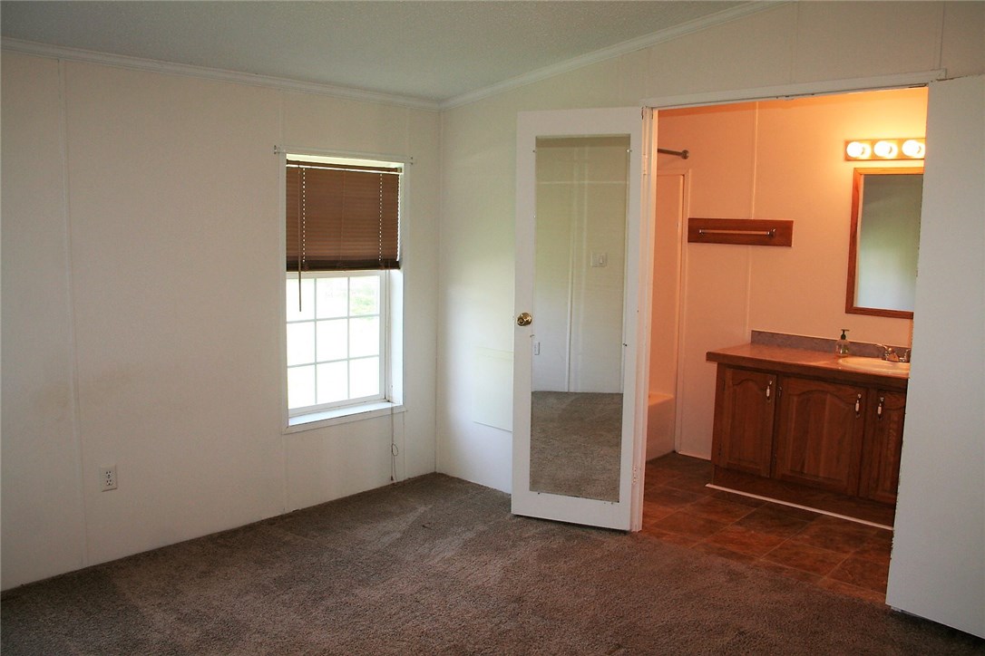 175 Spring Run Manchester, NY 14432 - Photo 16 of 28