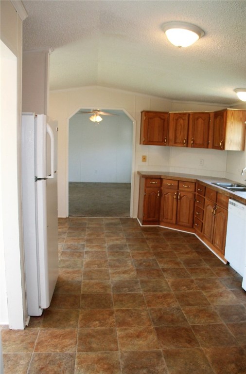 175 Spring Run Manchester, NY 14432 - Photo 9 of 28