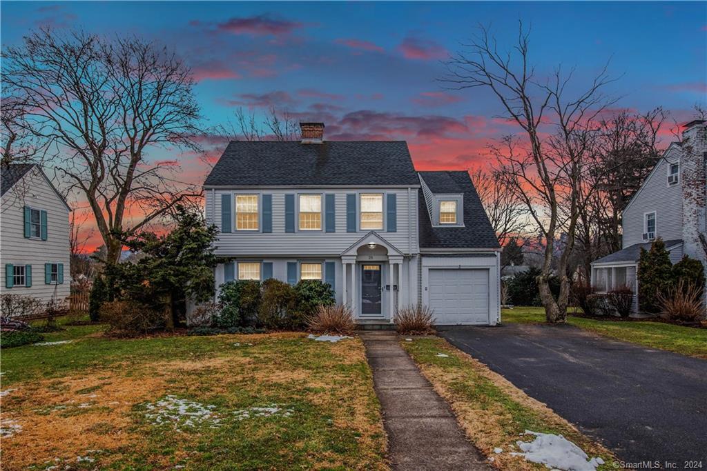 Welcome Home! 25 Rosedale Road, West Hartford